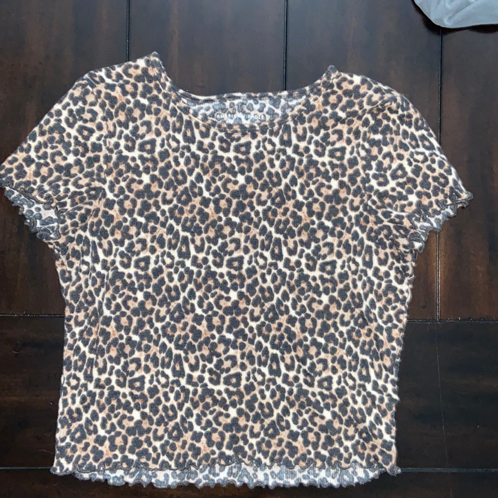 American Eagle Cheeta Print Tee